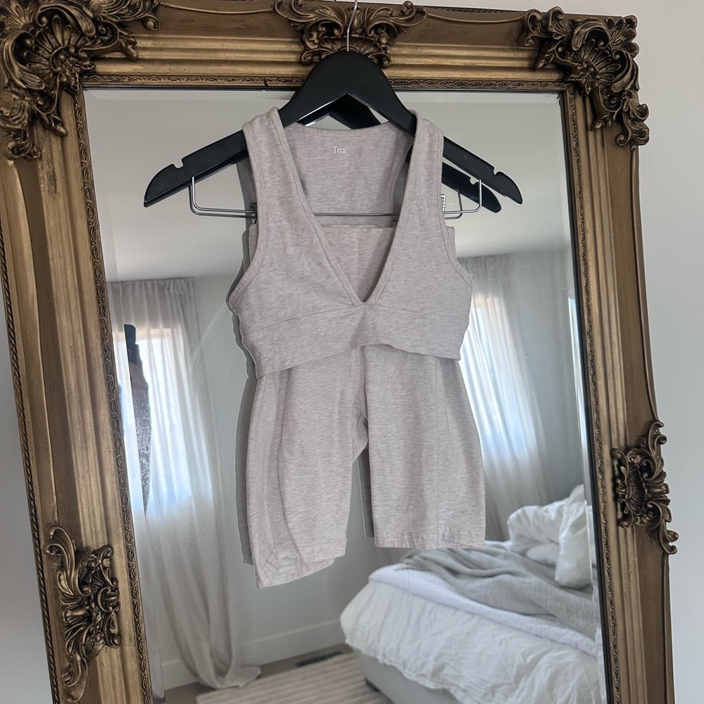 Tna Aritzia Matching Set - Cream Bike Short/ Bra Top